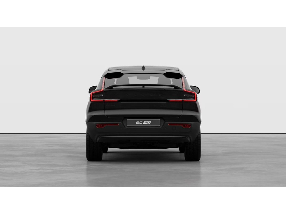 2026 Volvo EC40 - image 4