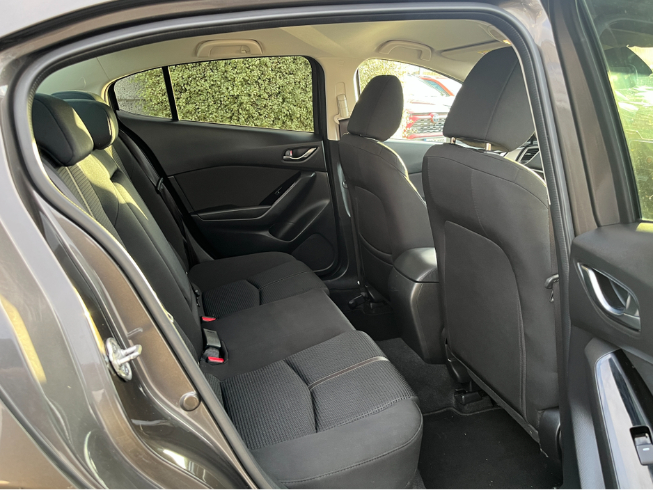 2019 Mazda Mazda3 EXECUTIVE SE 1.5 PETROL //HEATED SEATS//CARPLAY// €12,950