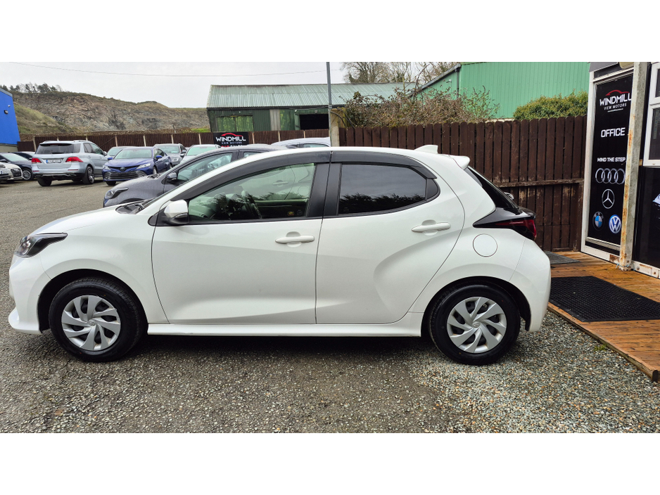 2020 Toyota Yaris Yaris 2020 1.5 Hybrid Automatic Immaculate €14,950