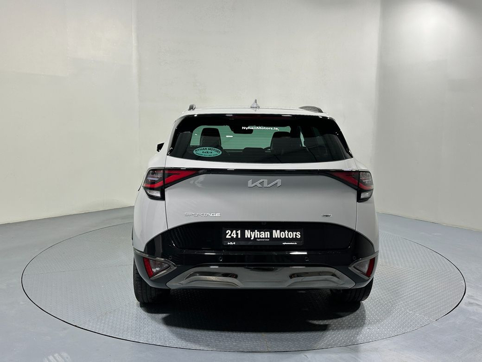 2024 Kia Sportage - image 6