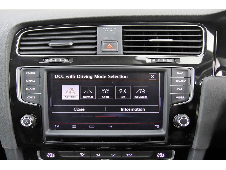 2017 Volkswagen Golf 1.4 TSI DSG HIGHLINE 125BHP *ALCANTARA SEATS*17" UPGRADED ALLOYS* €16,890