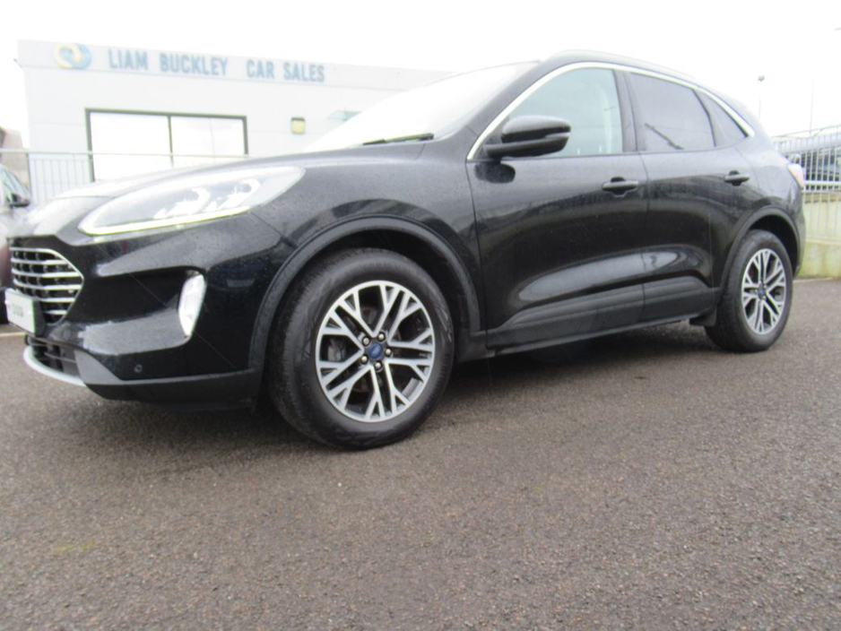 2021 Ford Kuga - image 5