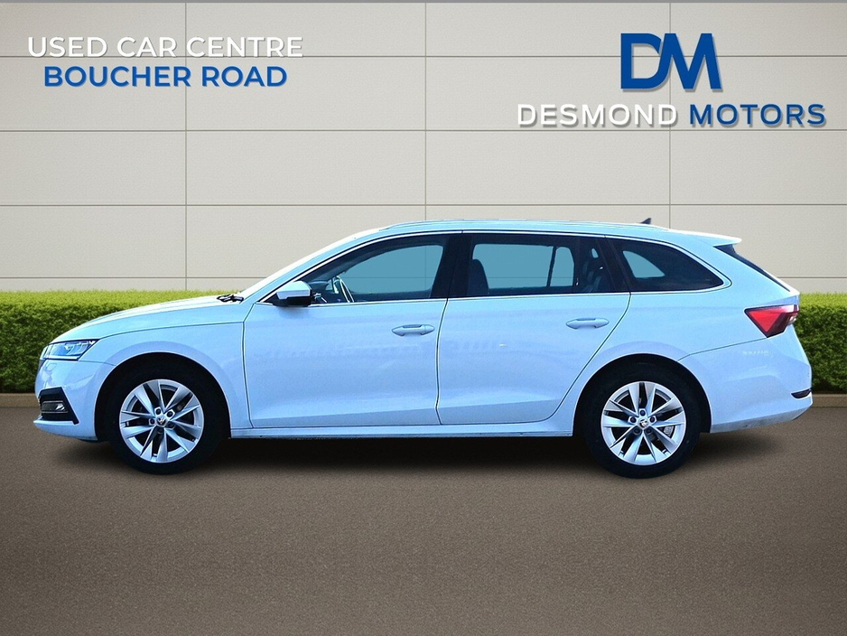 2023 Skoda Octavia - image 7