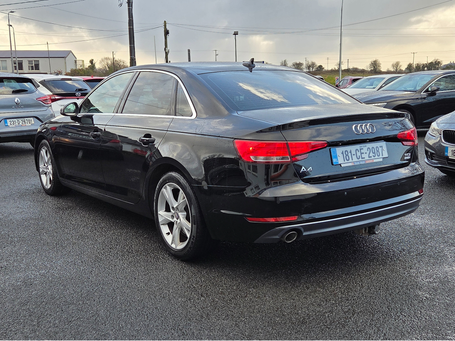 2018 Audi A4 - image 4