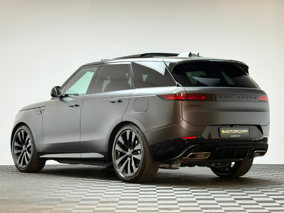 2026 Land Rover Range Rover Sport - image 5