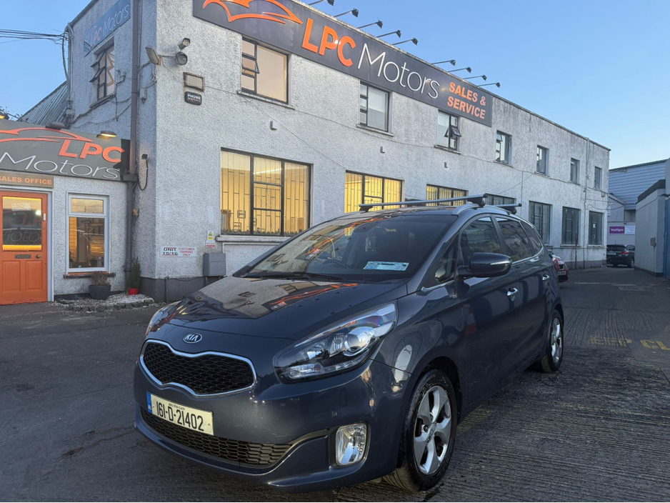 2016 Kia Carens - image 9