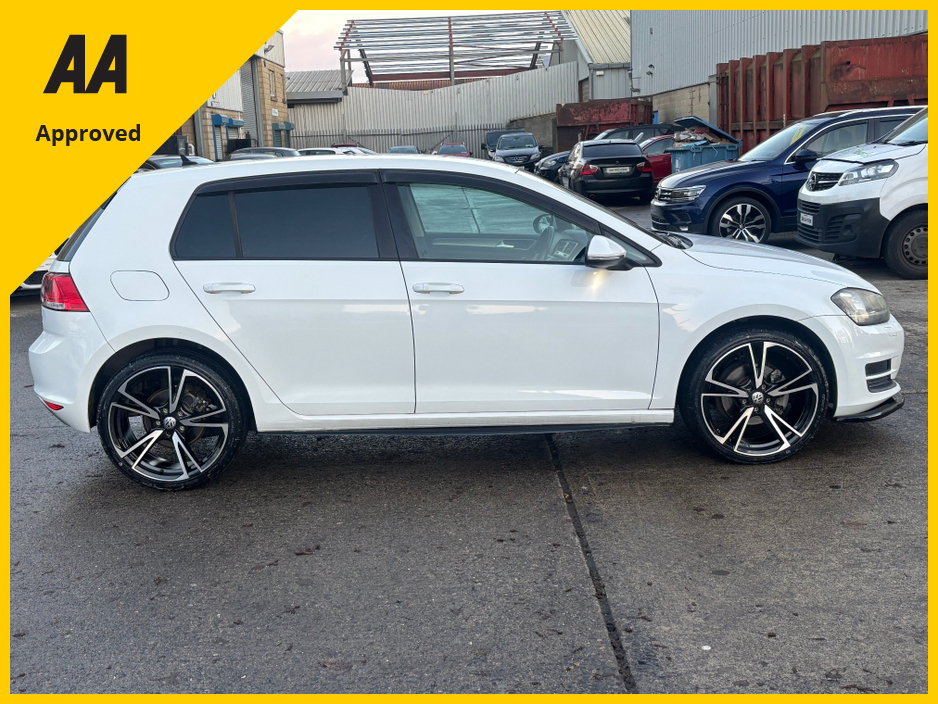 2015 Volkswagen Golf 1.2TSI 5DR AUTO HIGHLINE SPEC FULL OF EXTRAS €12,950