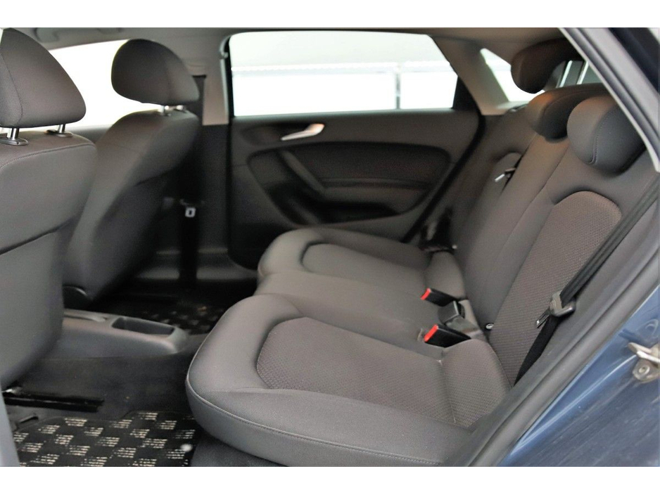 2017 Audi A1 - image 16