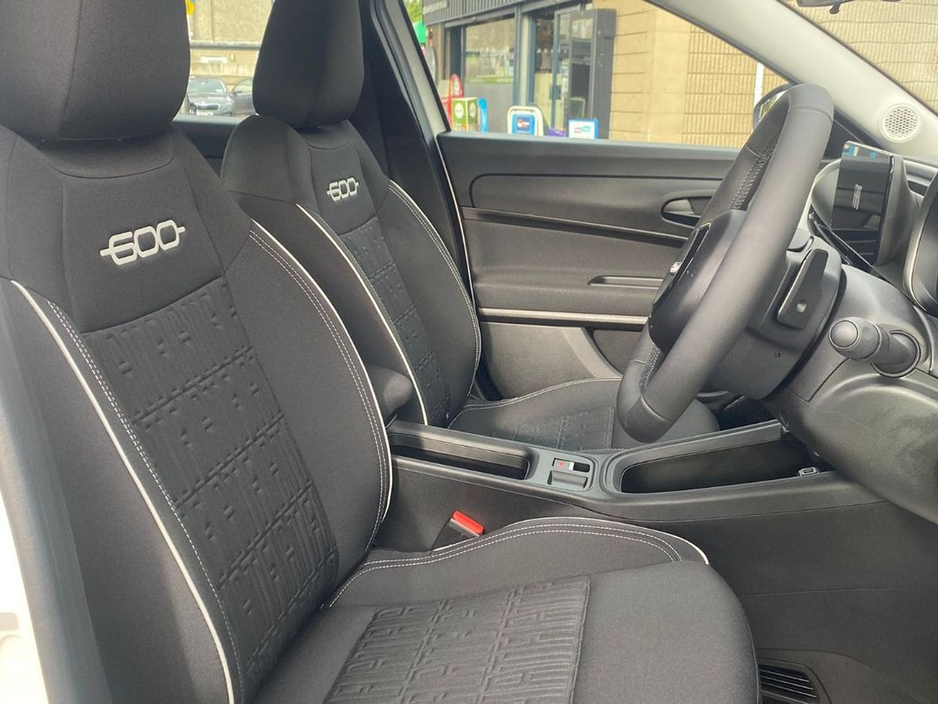 2026 Fiat 600 HYBRID 1.2 €28,995