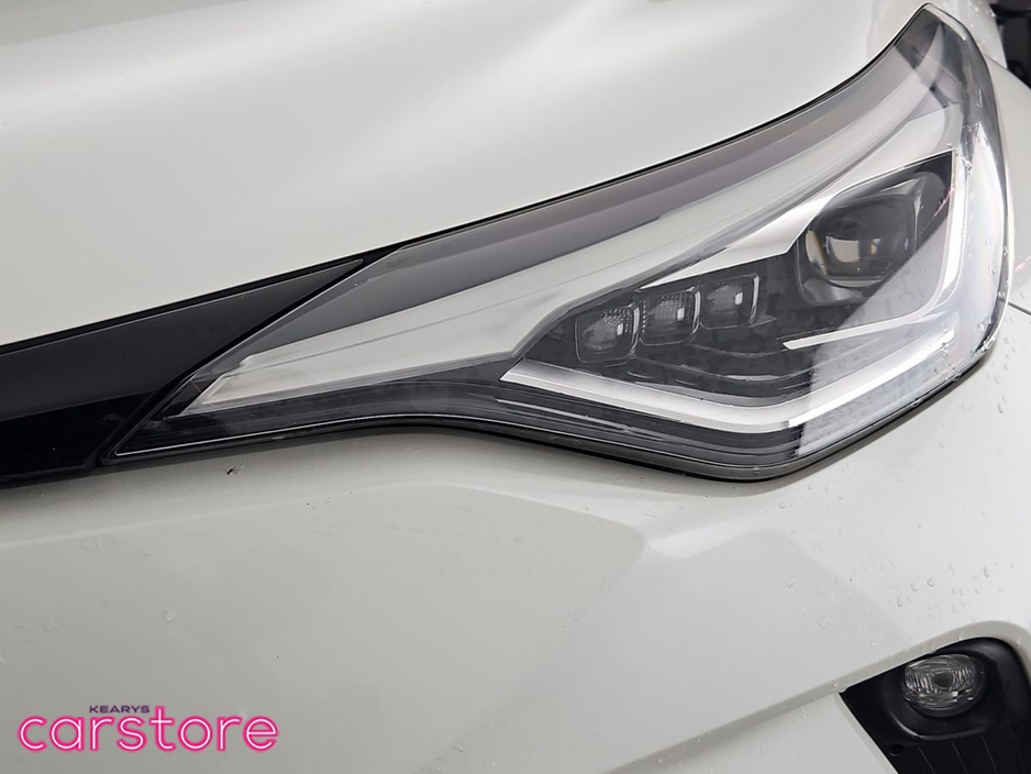 2020 Toyota C-HR 1.8 HYBRID Auto €23,880