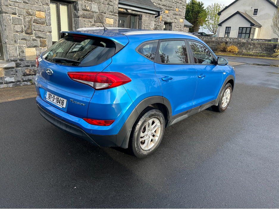 2018 Hyundai Tucson - image 4