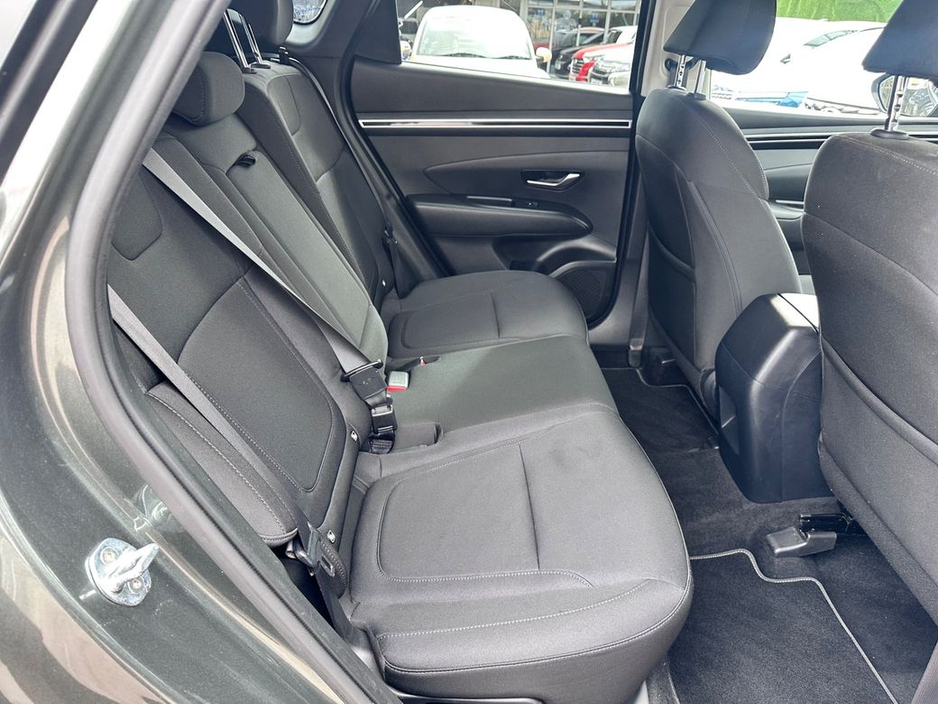2022 Hyundai Tucson - image 13