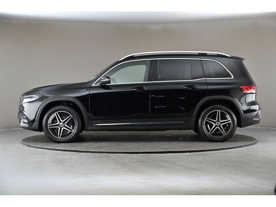 2022 Mercedes-Benz EQB - image 5