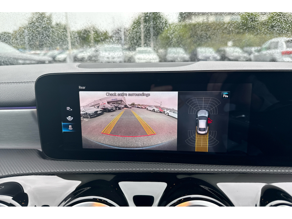 2022 Mercedes-Benz CLA Class - image 9