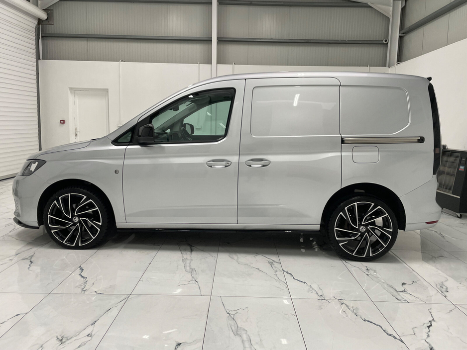 2023 Volkswagen Caddy  €19,995