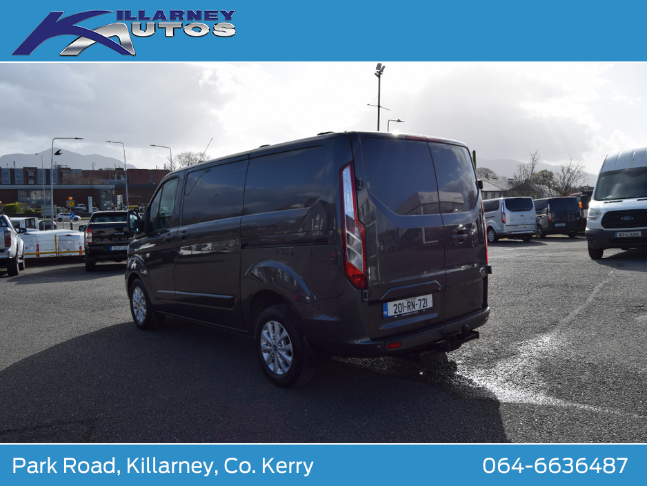 2020 Ford Transit Custom - image 5