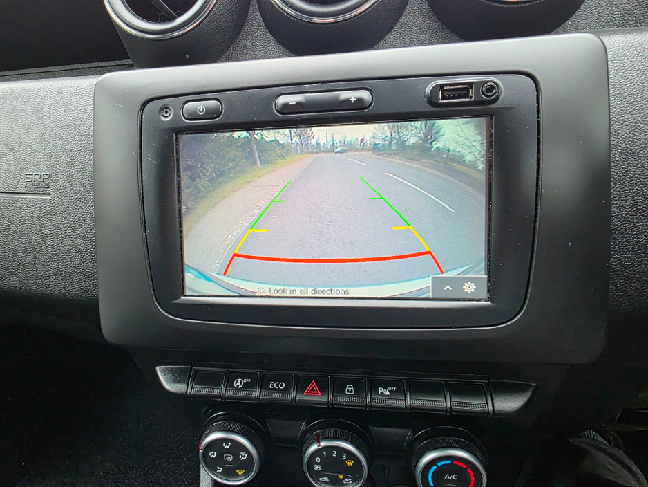 2019 Dacia Duster - image 15