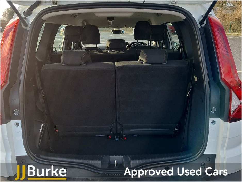 2024 Dacia Jogger - image 12