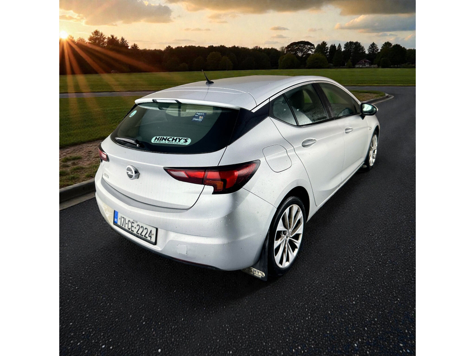 2017 Opel Astra 1.4 100PS SC €9,888