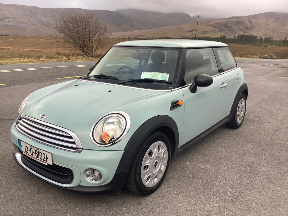 2012 MINI Hatch - image 18