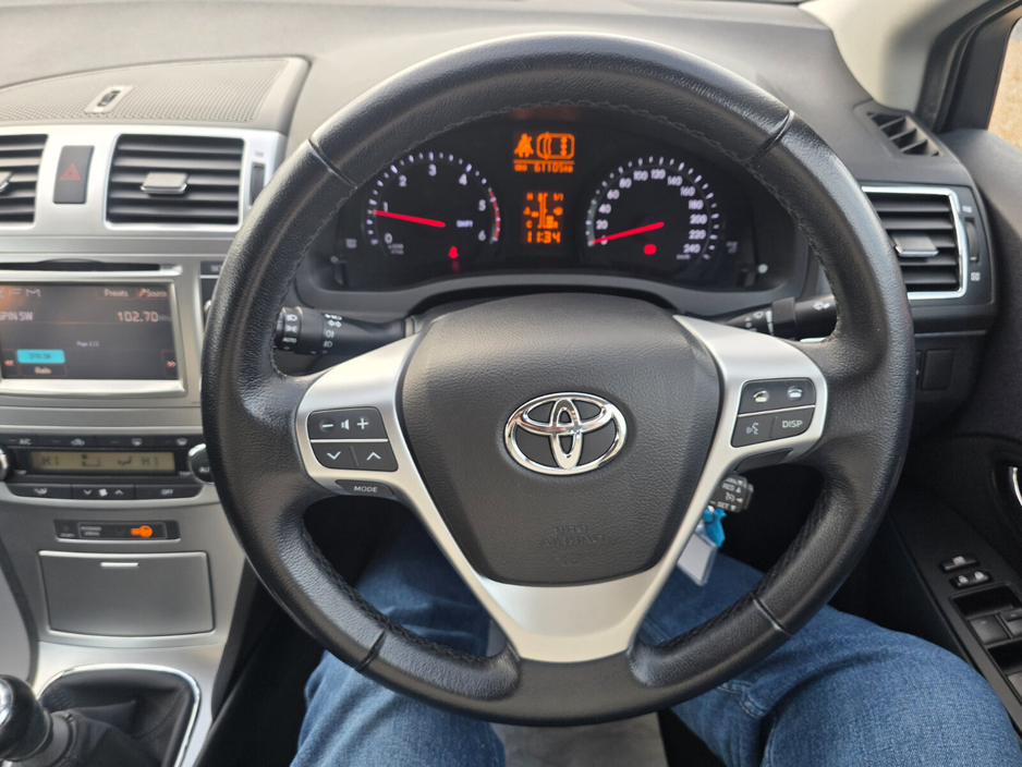 2014 Toyota Avensis D-4D 125 (2.0) Strata Saloon €11,950