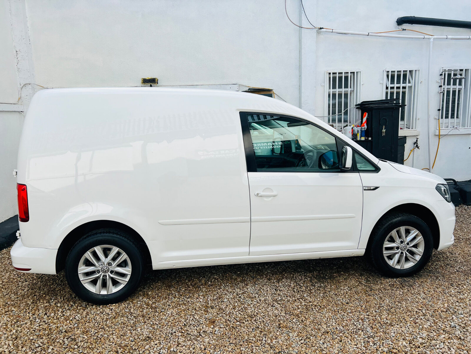 2016 Volkswagen Caddy  €7,950