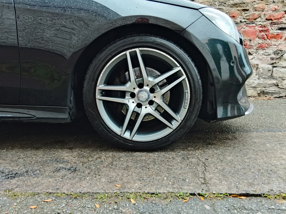 2014 Mercedes-Benz E Class - image 13