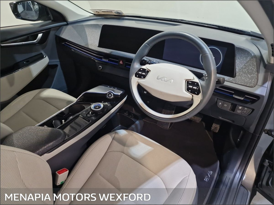 2022 Kia EV6 - image 6