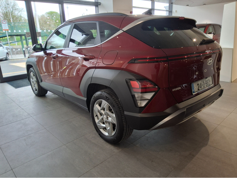 2024 Hyundai Kona - image 4