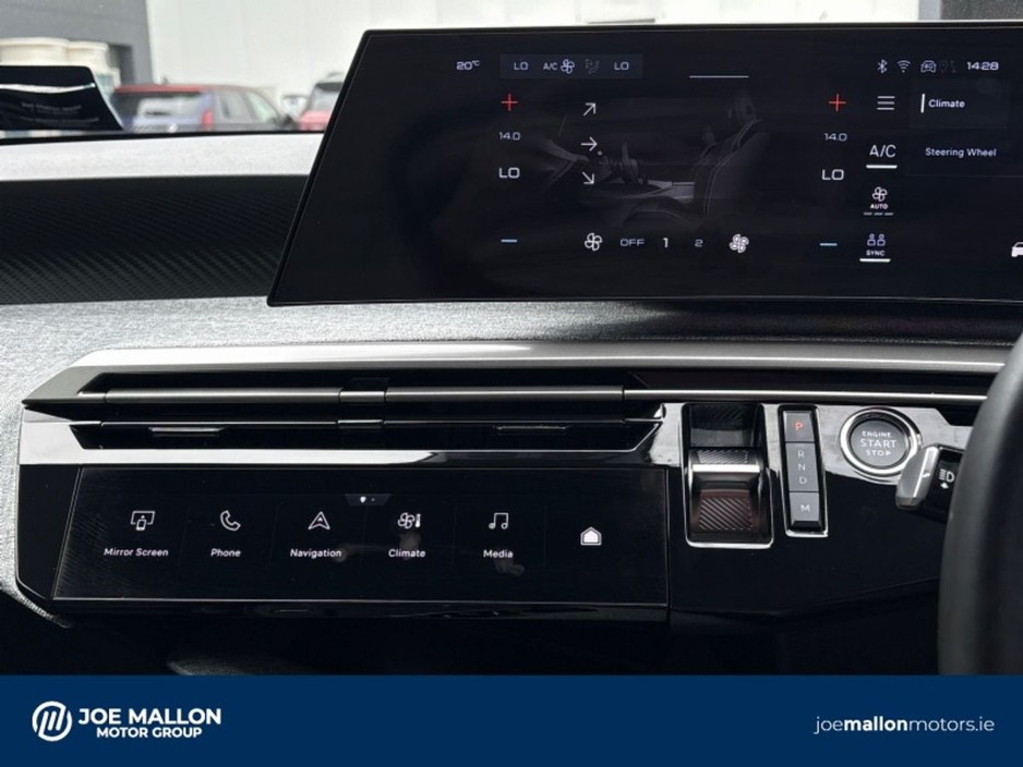 2025 Peugeot 3008 - image 26