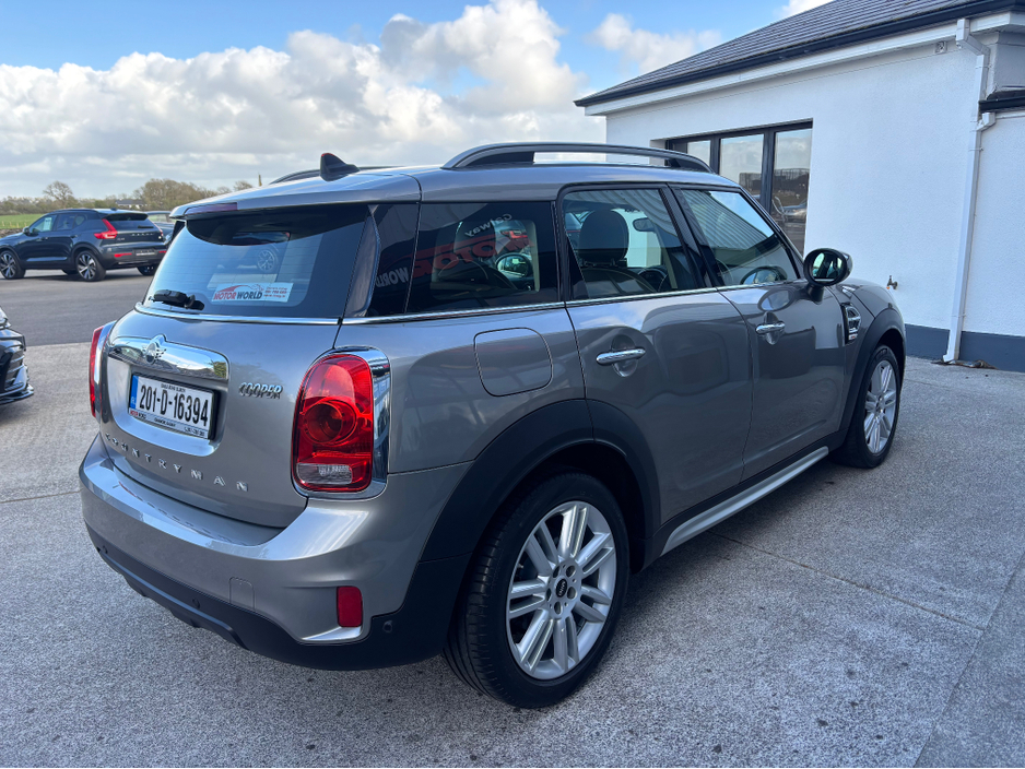 2020 MINI Countryman - image 4