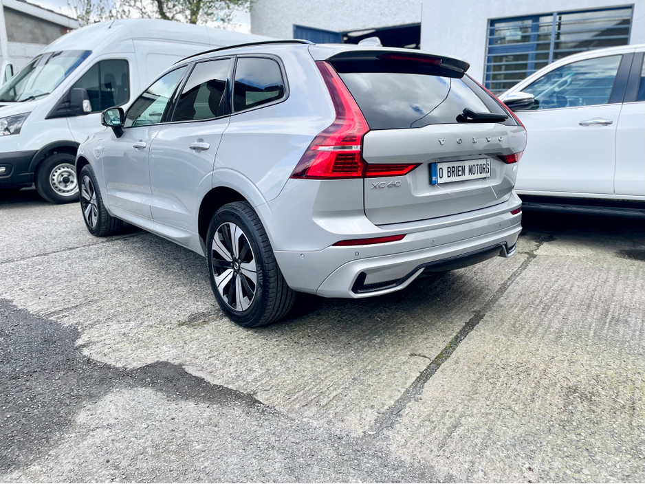 2023 Volvo XC60 - image 26
