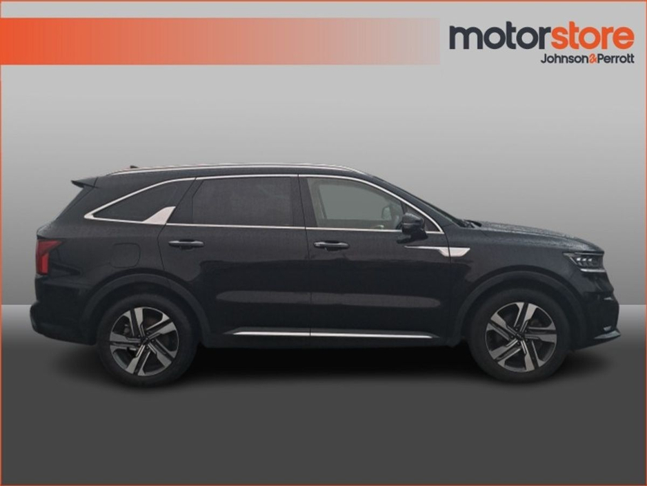 2023 Kia Sorento 1.6 PHEV K3 4X4 7 seats €47,900
