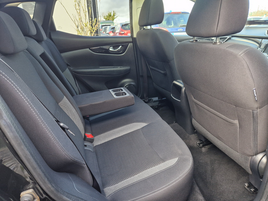 2019 Nissan Qashqai - image 16