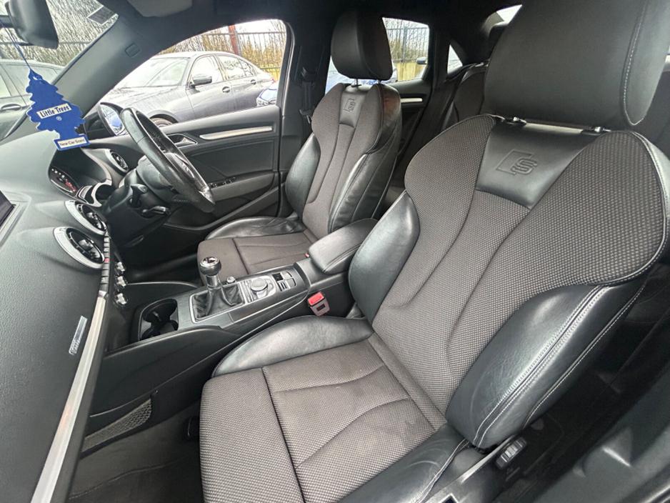 2017 Audi A3 - image 5