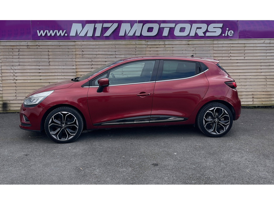 2018 Renault Clio - image 2