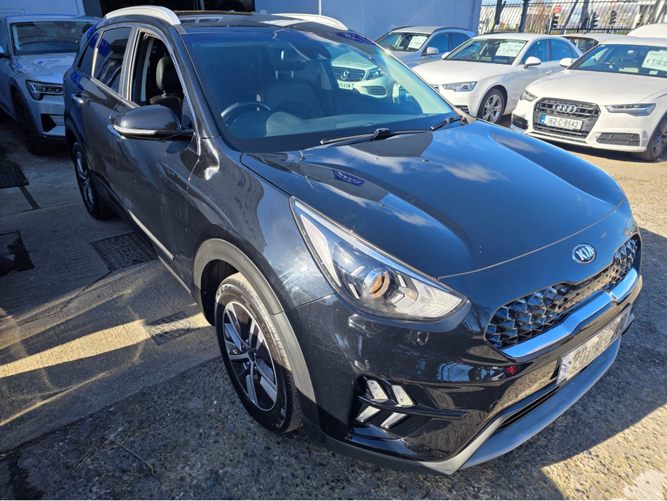 2020 Kia Niro - image 7