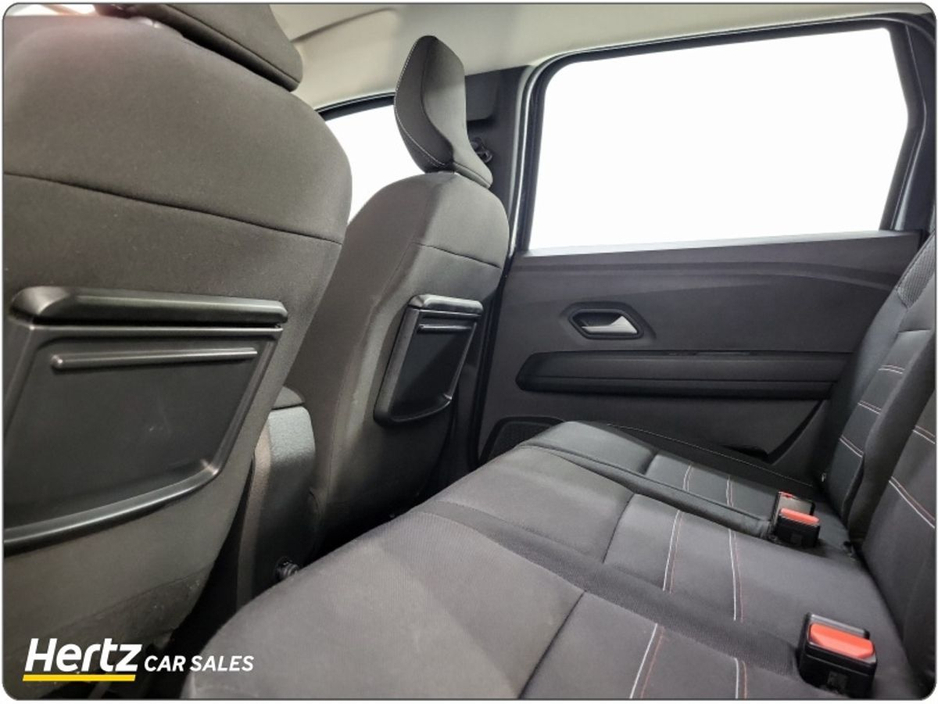 2023 Dacia Jogger - image 13