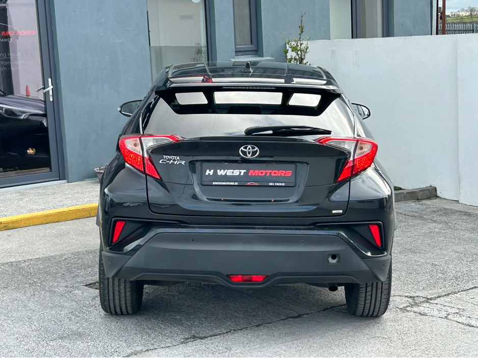 2018 Toyota C-HR - image 7