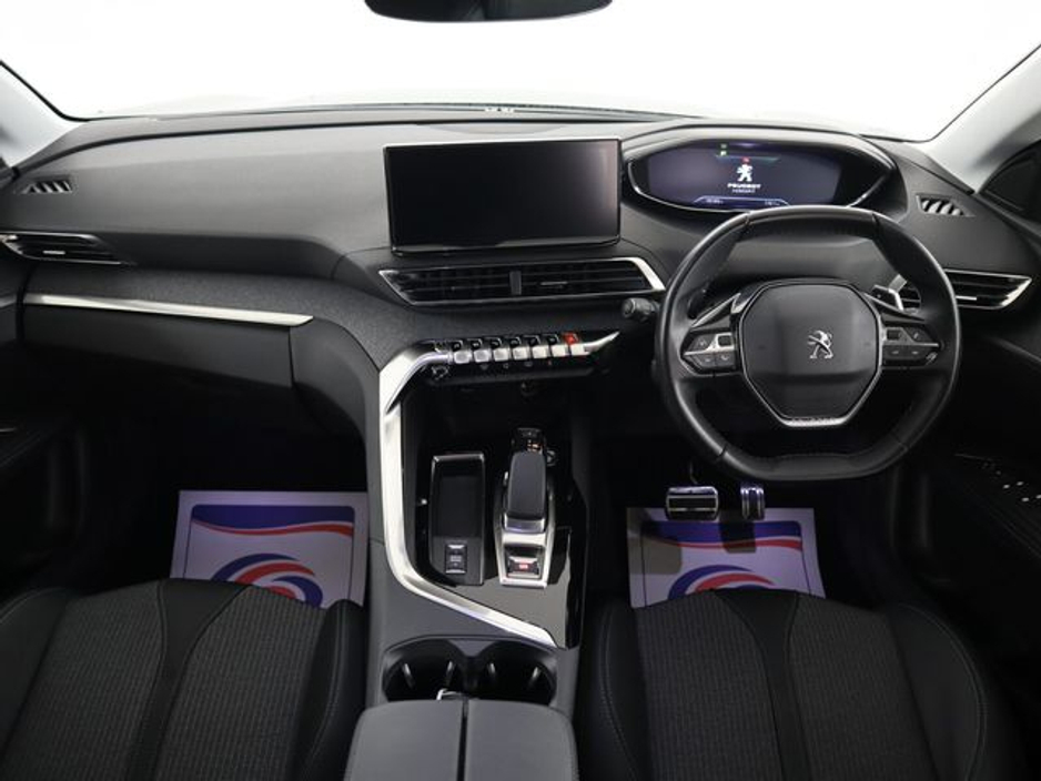 2023 Peugeot 3008 - image 16
