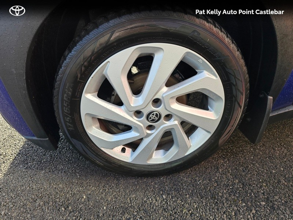 2023 Toyota Aygo - image 15