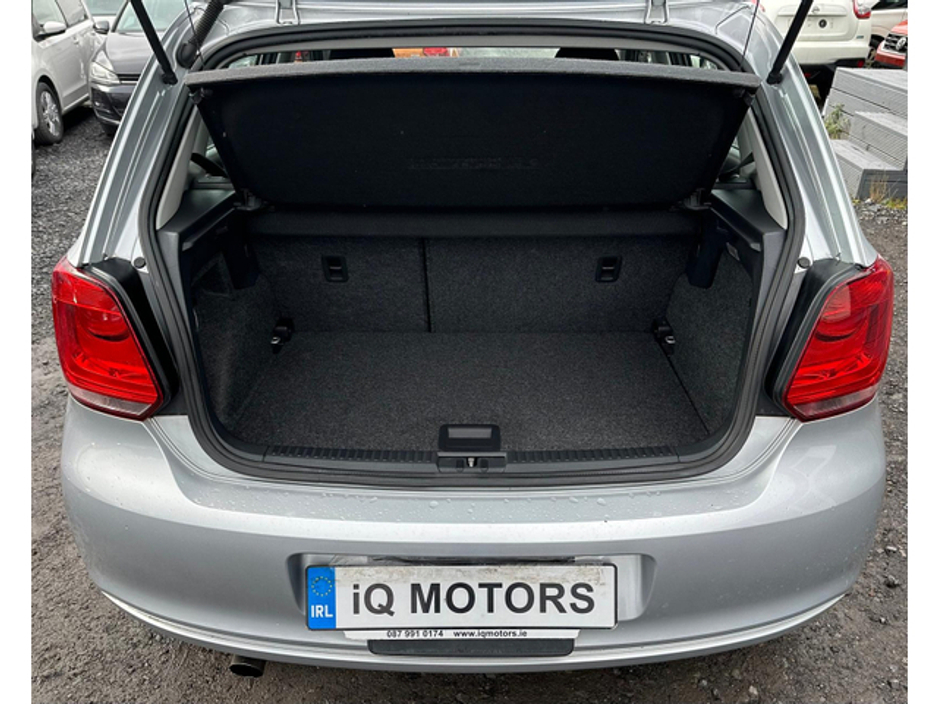 2014 Volkswagen Polo - image 8