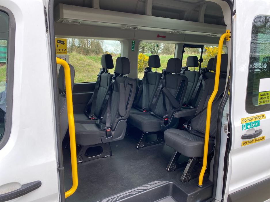 2022 Ford Transit - image 22