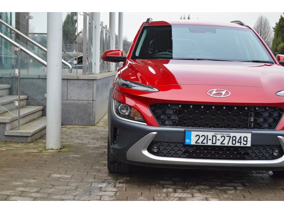 2022 Hyundai Kona - image 5