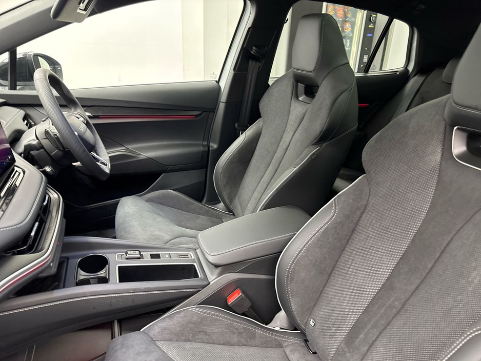 2026 Skoda Enyaq - image 27