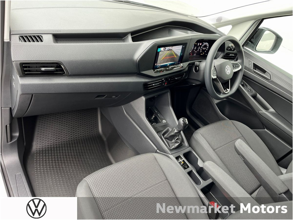 2026 Volkswagen Caddy - image 25