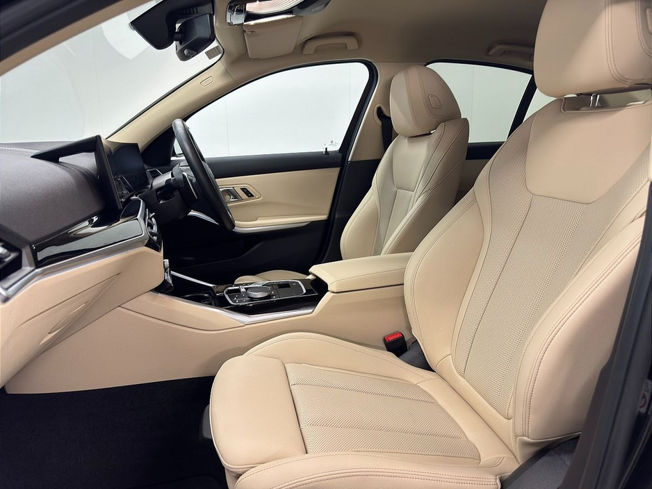 2024 BMW 3 Series 330e Sport €46,975
