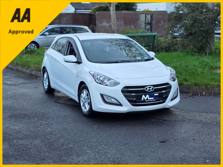 2016 Hyundai i30 1.6 Diesel Deluxe €6,999