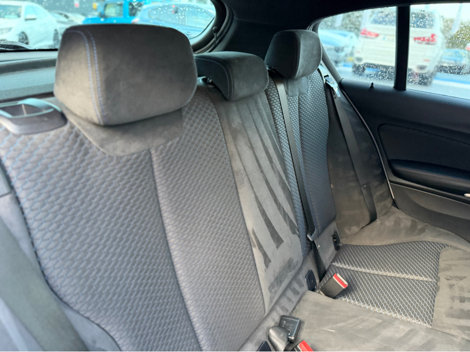 2016 BMW 1 Series - image 28