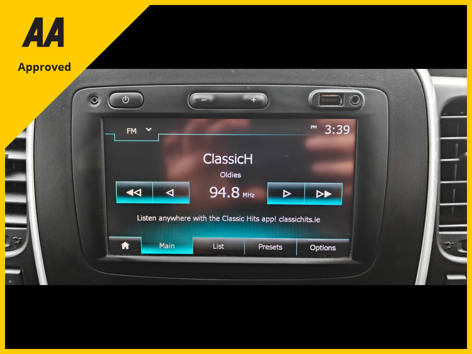 2016 Renault Trafic Passenger 2016 Crewcab 6 Seater €13,950